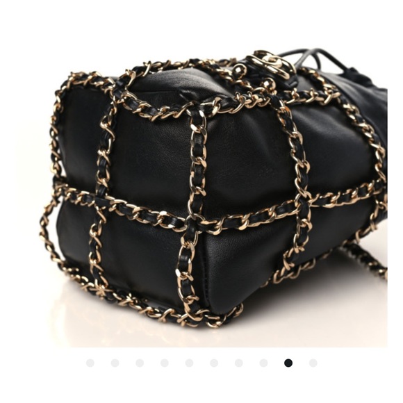 CHANEL Bag, black and gold chain. AUTHENTIC! - Picture 8 of 9